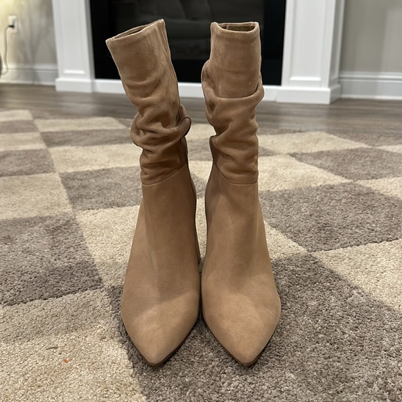 Vince Camuto Suede Pointed Toe Block Heel - Picture 2 of 5